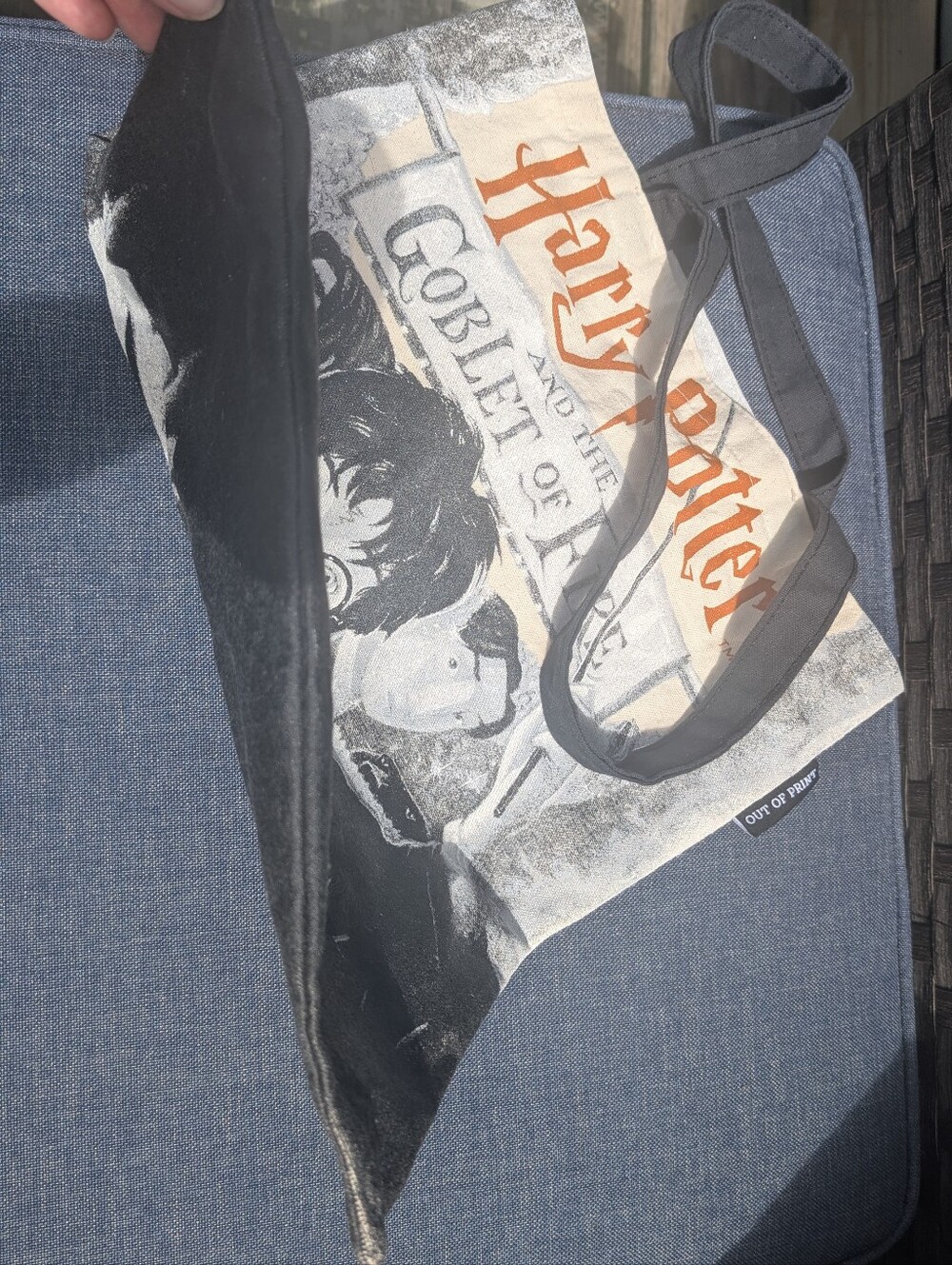 Hayyt Potter And The Goblet Of Fire Out Of Print Bag Large - Picture 7 of 9